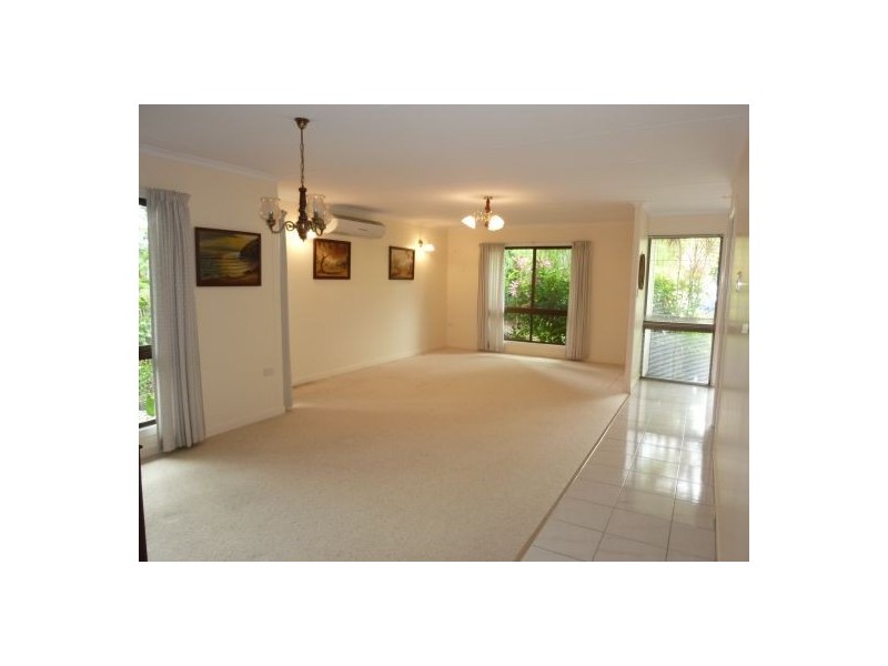 4 Eden Court, Clifton Beach QLD 4879