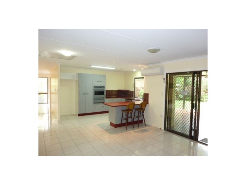 4 Eden Court, Clifton Beach QLD 4879