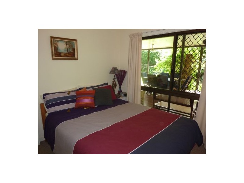 4 Eden Court, Clifton Beach QLD 4879