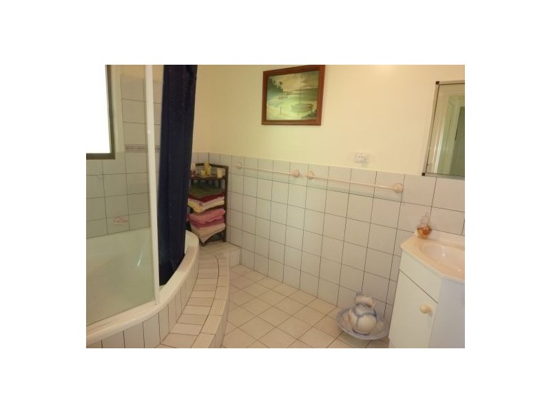 4 Eden Court, Clifton Beach QLD 4879