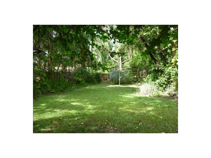 4 Eden Court, Clifton Beach QLD 4879