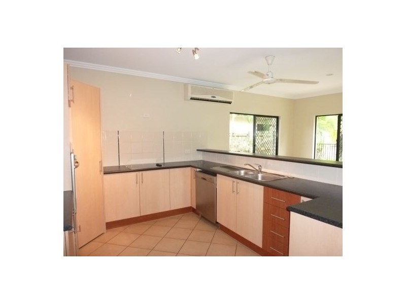 10 HOWIE CLOSE, Kewarra Beach QLD 4879
