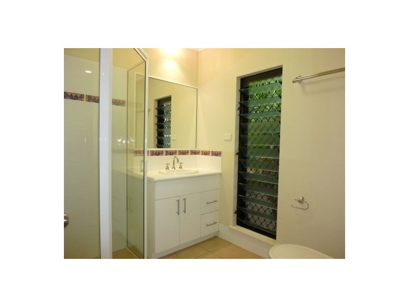 10 HOWIE CLOSE, Kewarra Beach QLD 4879