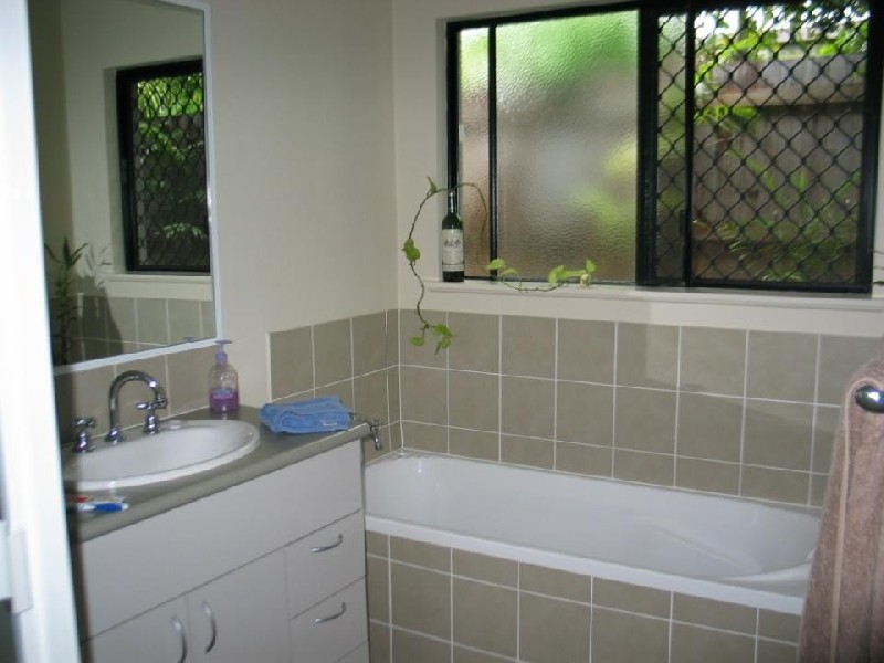 Kewarra Beach QLD 4879