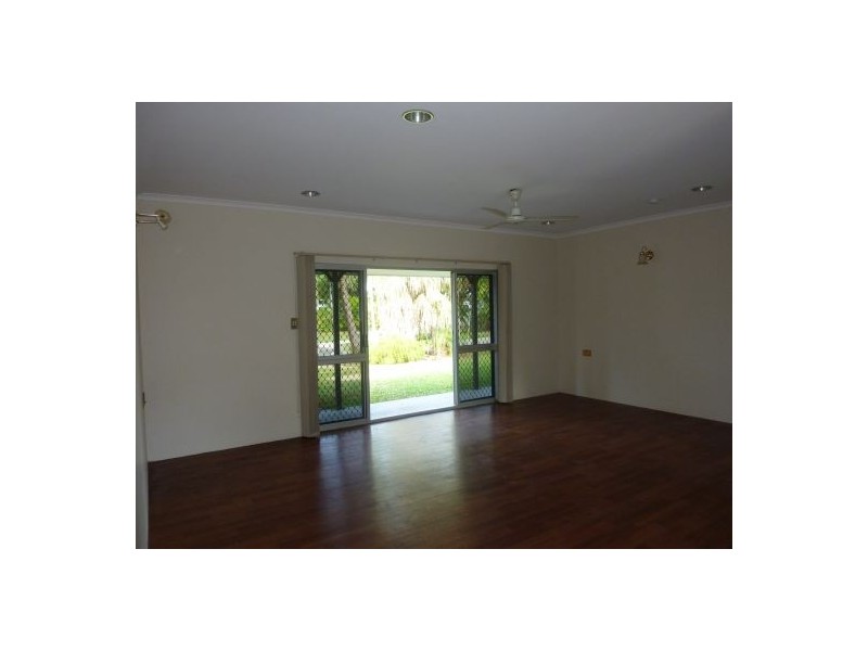 16 GLENELG CLOSE, Kewarra Beach QLD 4879