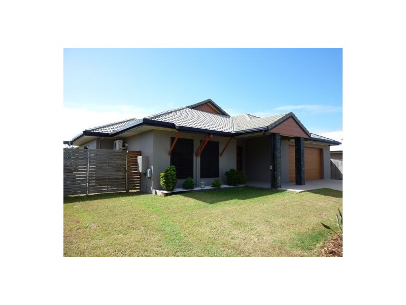 19 Seton Street, Trinity Park QLD 4879