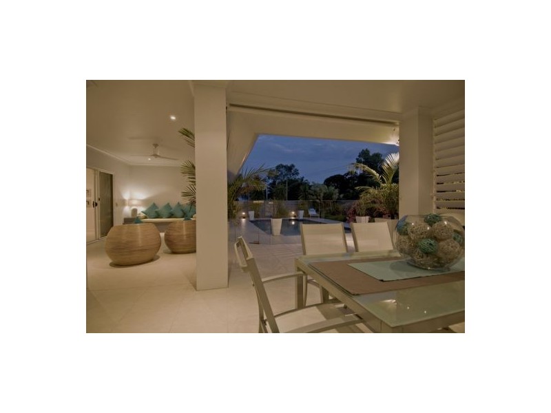 10a St Crispin Street, Clifton Beach QLD 4879