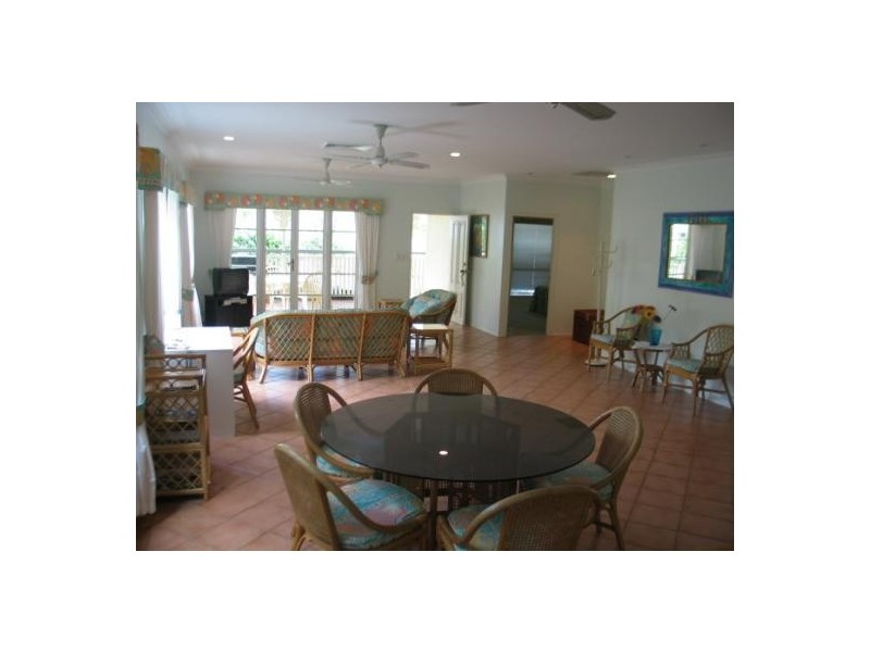 147 ARLINGTON ESPLANADE, Clifton Beach QLD 4879