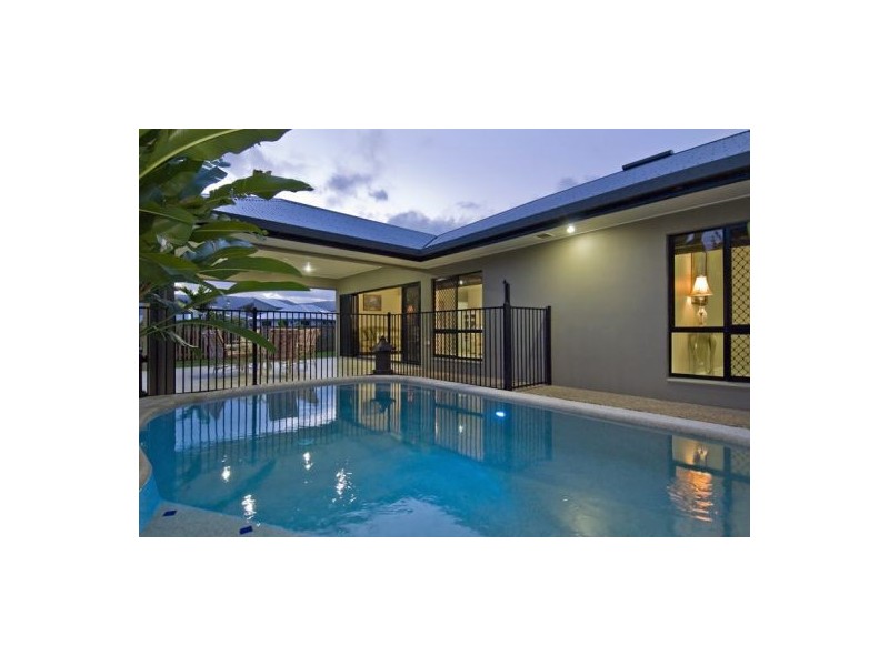 11 Propeller Court, Trinity Beach QLD 4879