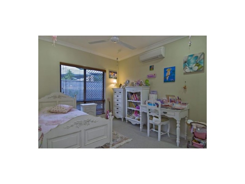 11 Propeller Court, Trinity Beach QLD 4879