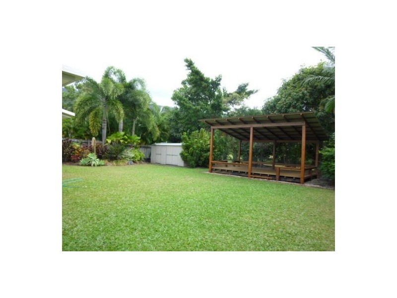 11 Isaac Smith Close, Kewarra Beach QLD 4879