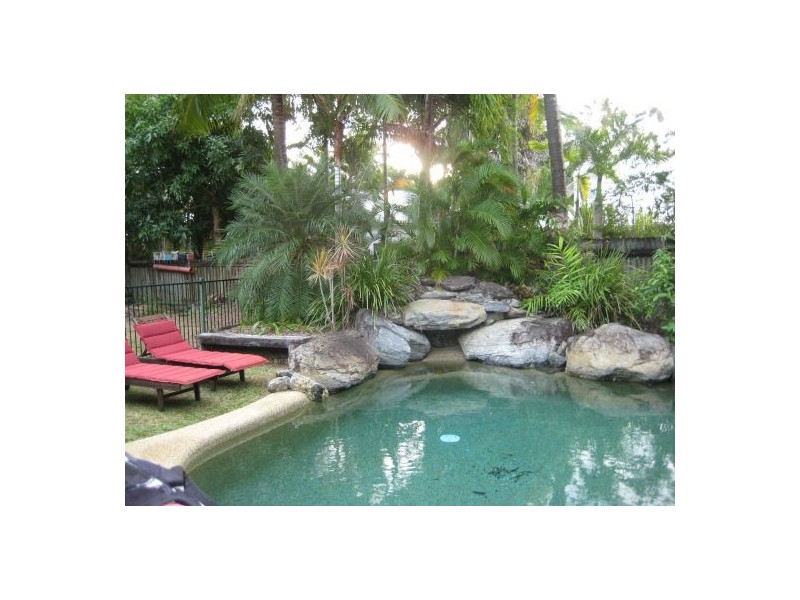 13 MIARA CLOSE, Kewarra Beach QLD 4879