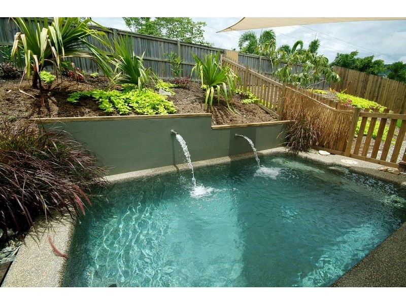 2 VALLA CLOSE, Kewarra Beach QLD 4879
