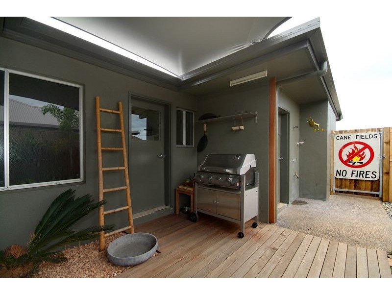 2 VALLA CLOSE, Kewarra Beach QLD 4879