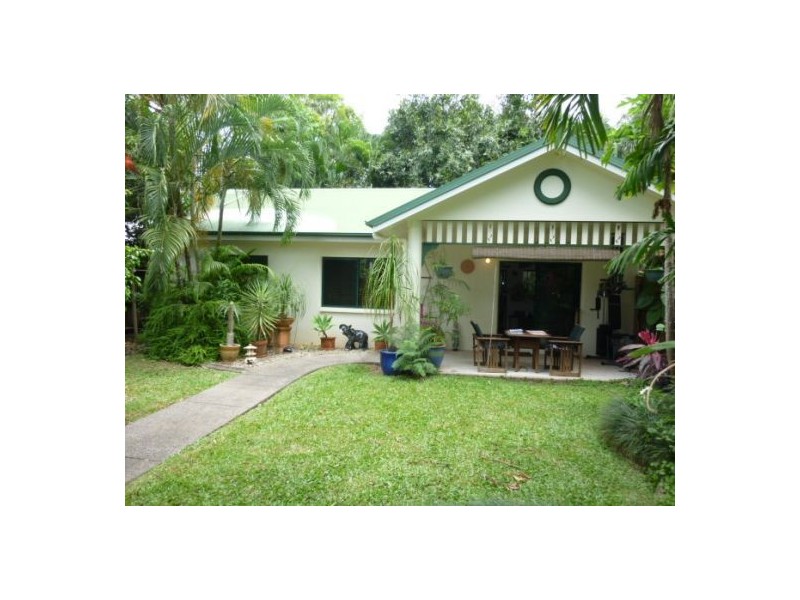 13 Rainy Mountain Place, Smithfield QLD 4878