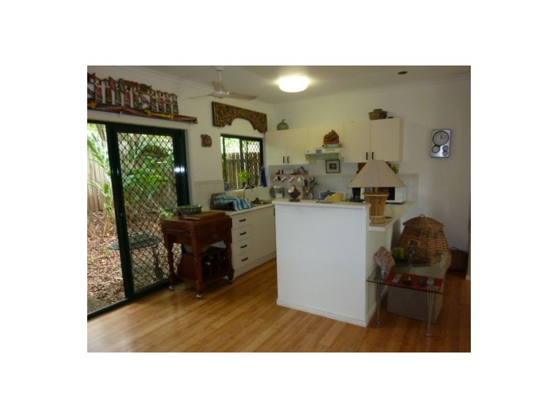 13 Rainy Mountain Place, Smithfield QLD 4878