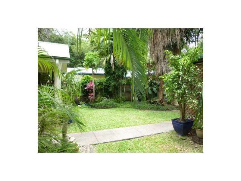 13 Rainy Mountain Place, Smithfield QLD 4878