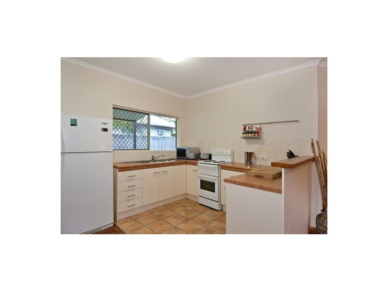 1 NARABEEN STREET, Kewarra Beach QLD 4879