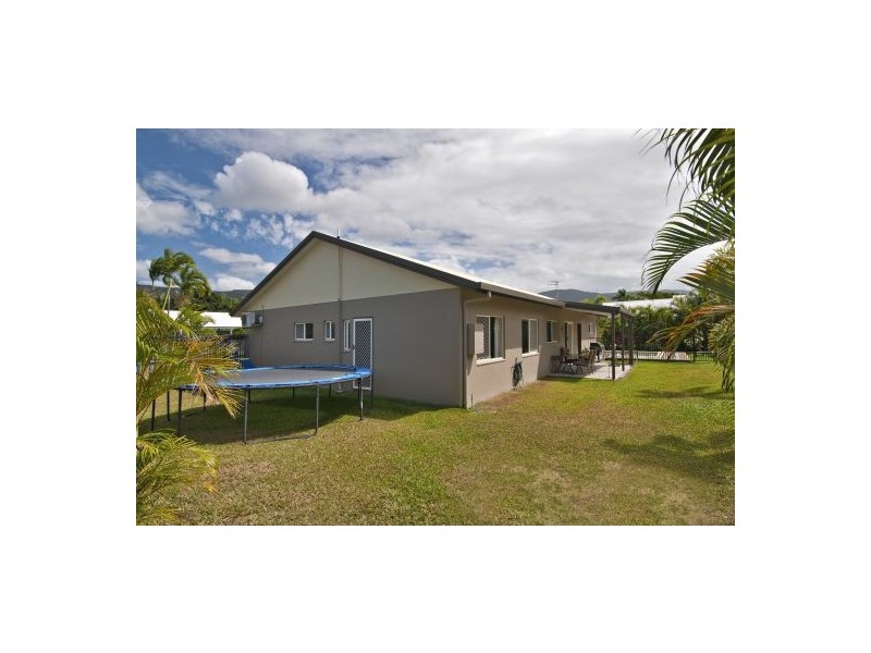 1 NARABEEN STREET, Kewarra Beach QLD 4879