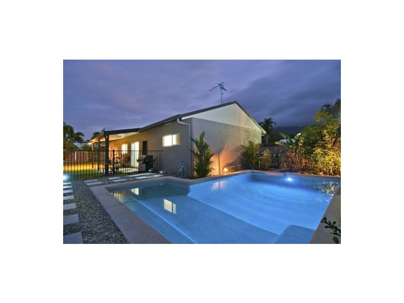 1 NARABEEN STREET, Kewarra Beach QLD 4879