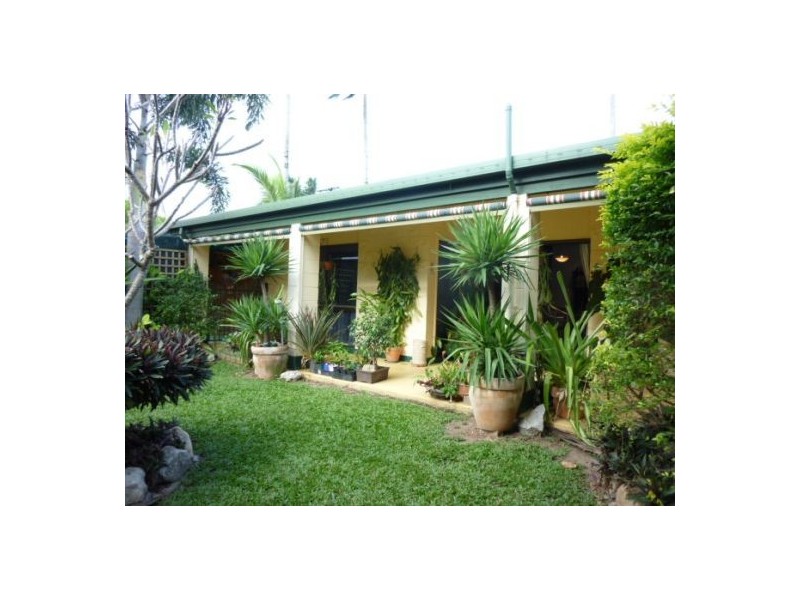 17 WEWAK STREET, Trinity Beach QLD 4879