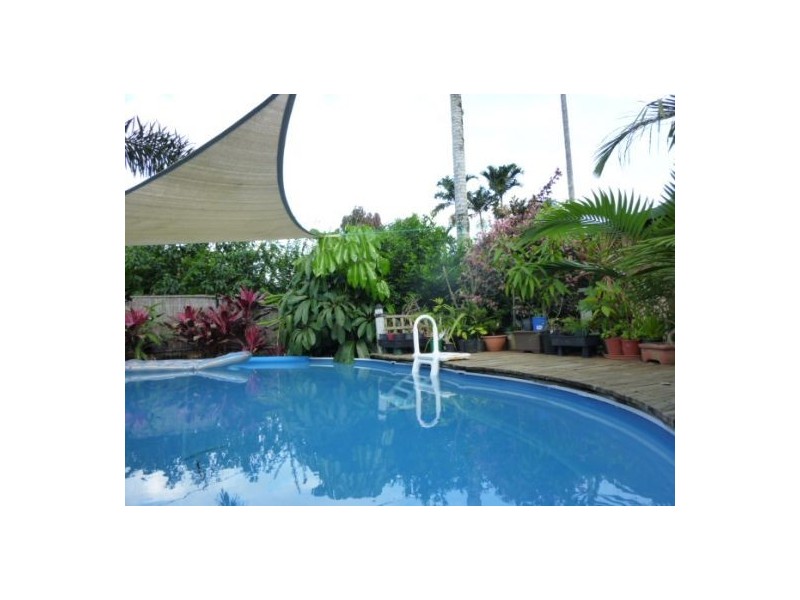 17 WEWAK STREET, Trinity Beach QLD 4879