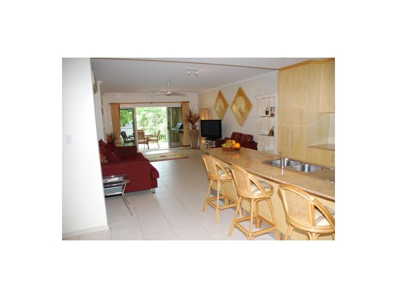 1/77 Arlington Esplanade, Clifton Beach QLD 4879