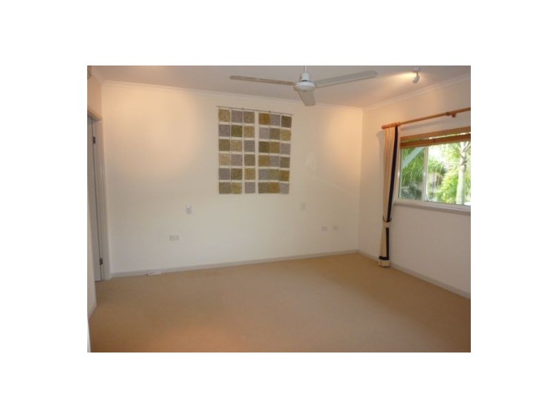 1/77 Arlington Esplanade, Clifton Beach QLD 4879