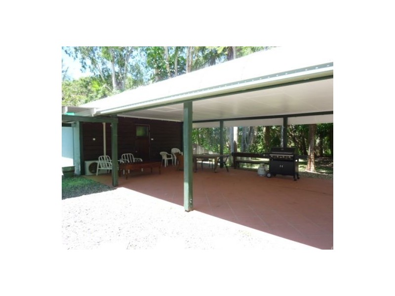 11 St Crispin Street, Clifton Beach QLD 4879