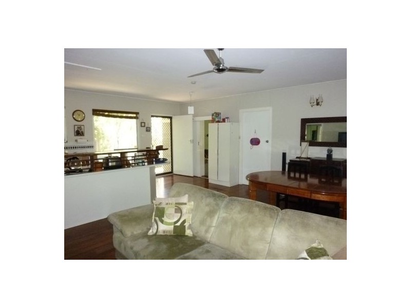 14 PETERSEN STREET, Trinity Beach QLD 4879