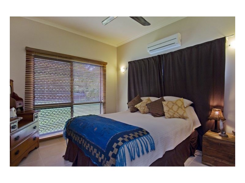 8 GLENELG CLOSE, Kewarra Beach QLD 4879