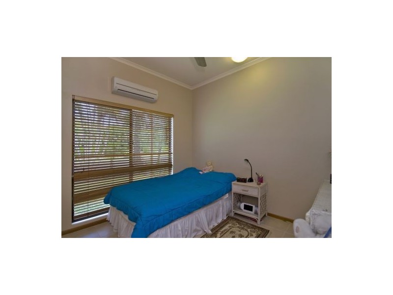 8 GLENELG CLOSE, Kewarra Beach QLD 4879