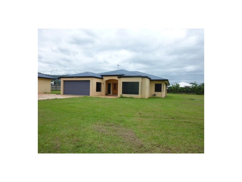 2  Cattana Rd, Smithfield QLD 4878
