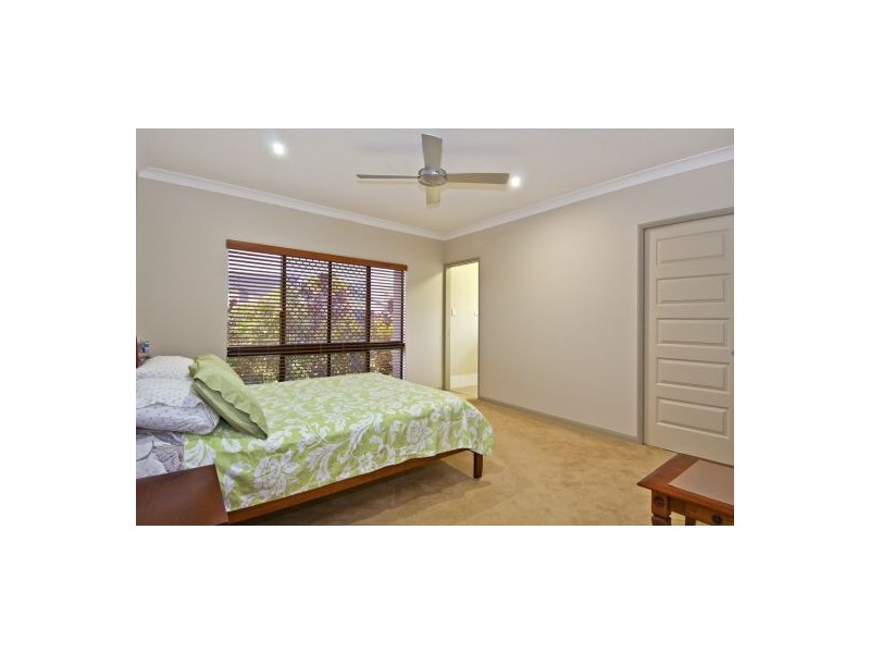 3 Edge Close, Kewarra Beach QLD 4879
