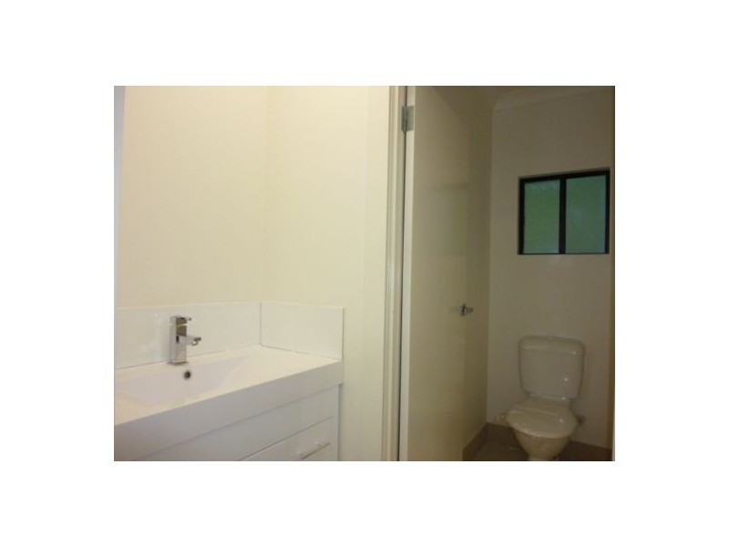 1/1 Savaii Close, Palm Cove QLD 4879