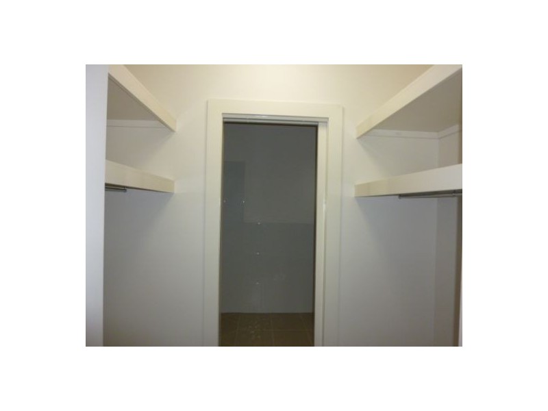 1/1 Savaii Close, Palm Cove QLD 4879