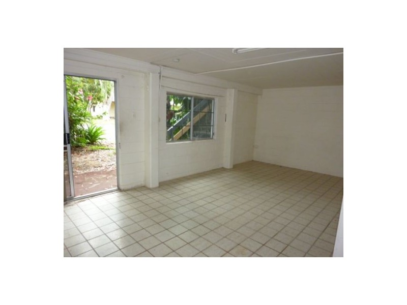 6 Arunta Street, Trinity Park QLD 4879