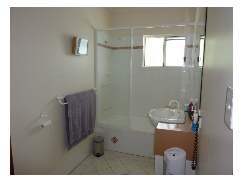 1/32 OLIVA STREET, Palm Cove QLD 4879