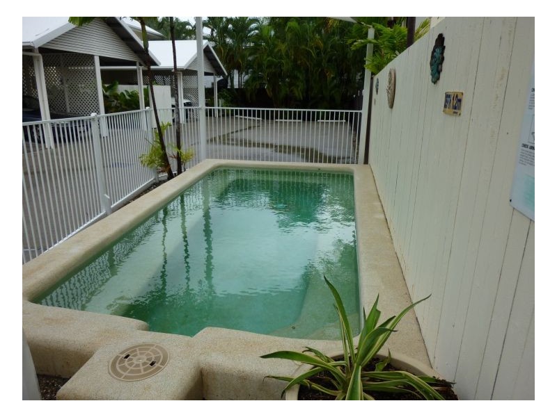 1/32 OLIVA STREET, Palm Cove QLD 4879