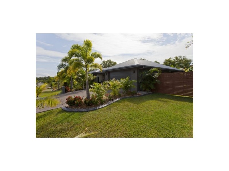 39 Monterey Street, Kewarra Beach QLD 4879