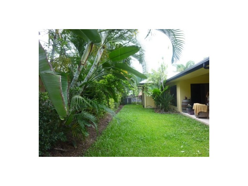 11 COOYA STREET, Kewarra Beach QLD 4879