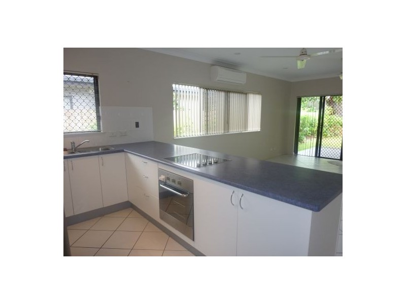 13 Venice Close, Kewarra Beach QLD 4879