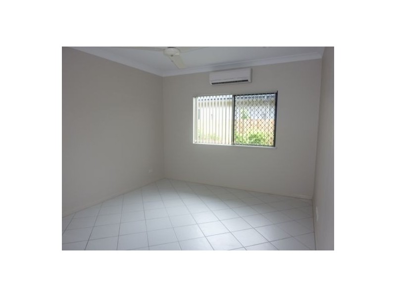 13 Venice Close, Kewarra Beach QLD 4879