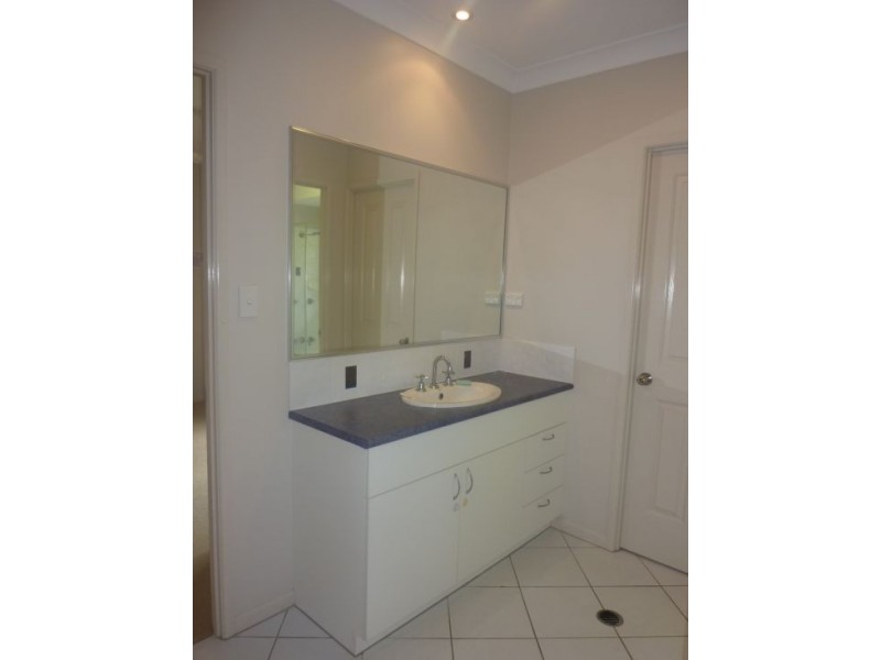 13 Venice Close, Kewarra Beach QLD 4879