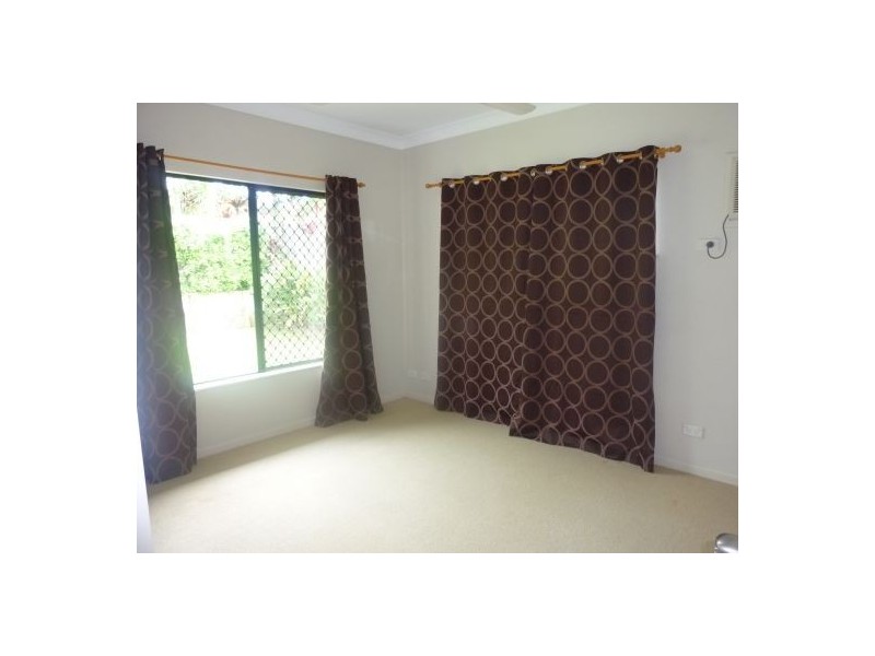 13 Venice Close, Kewarra Beach QLD 4879