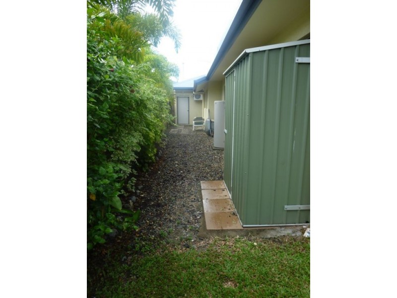 13 Venice Close, Kewarra Beach QLD 4879