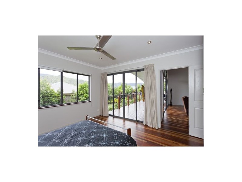 4 PORT CLOSE, Trinity Beach QLD 4879