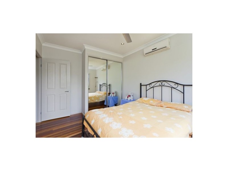 4 PORT CLOSE, Trinity Beach QLD 4879