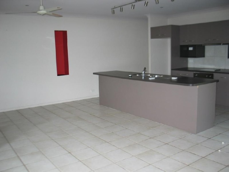 Kewarra Beach QLD 4879