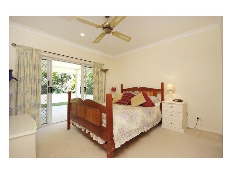 4 PARKINSON AVE, Kewarra Beach QLD 4879